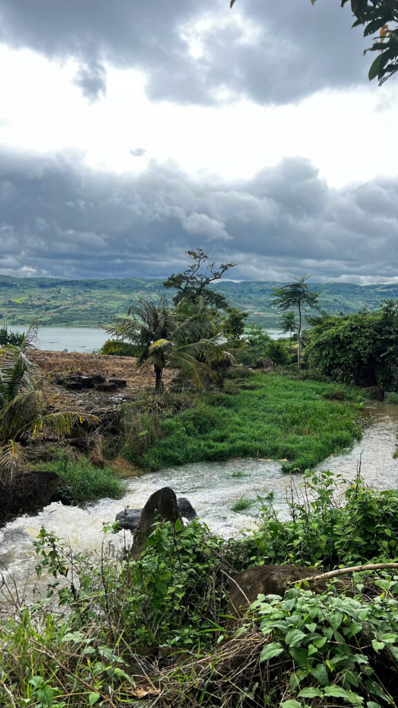 Đất view sông có suối thác